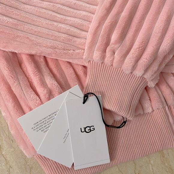 NWT UGG Viviana Bomber Jacket Cord. - Picture 7 of 15